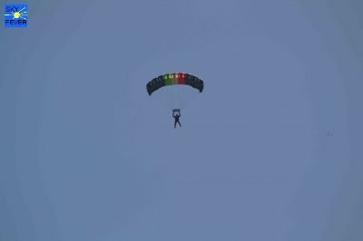 Parachute-22.jpg