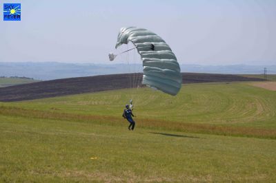 Parachute-24.jpg